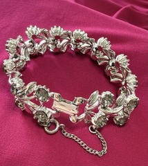 VINTAGE 3 PIECE SET! Smokey Gray Rhinestone Choker, Bracelet, Earrings (clip on)