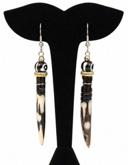 Vintage Long Tribal Dangle Pierced Earrings Carved 3.75″ Unique Tribal kp-36