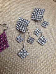 RETRO / VINTAGE RHINESTONE DANGLE EARRINGS 2 PR LOT VERY PRETTY
