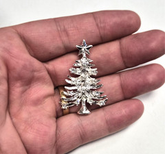 Vintage 90’s Silver Tone Aurora Borealis Rhinestone Christmas Tree Pin / Brooch