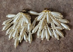 Vtg Glamorous Cha Cha Statement Burst Earrings Faux Pearl Cluster Fringe Clip On