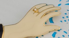 Vintage Trifari Black White Enamel Ladies Hand Engagement Ring Bride Brooch Pin