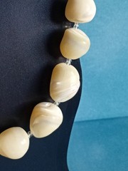 Vtg Balamuti Mother of Pearl Beaded Necklace &Small Spacer Beads 60g Pink Swirls