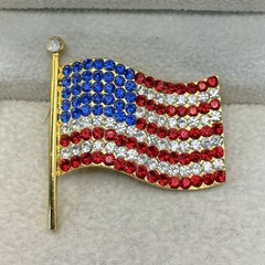 AwEsOmE✨Vintage Rhinestone USA FLAG Brooch, Don’t Be Left Out on 250th July 4th!