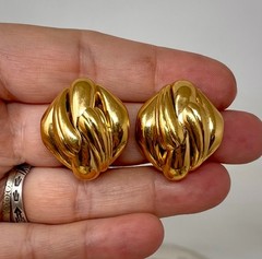 Vtg GIVENCHY Paris NY Signed CLIP On EARRINGS Gold Tone Chunky Statement 80’s
