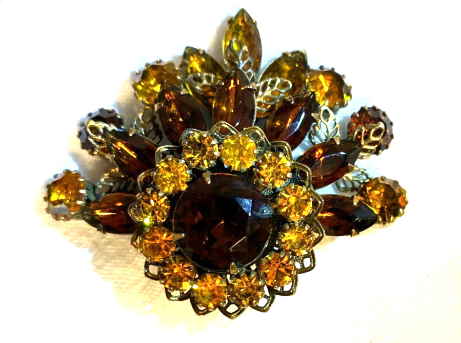 Antique Baltic Amber Topaz Brown Faceted Pin Brooch Dimensional Fan Statement