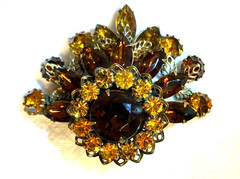 Antique Baltic Amber Topaz Brown Faceted Pin Brooch Dimensional Fan Statement