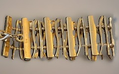 Vintage Style Women’s Gold Tone Cleopatra Bracelet 7in Rhinestones Cuff Like