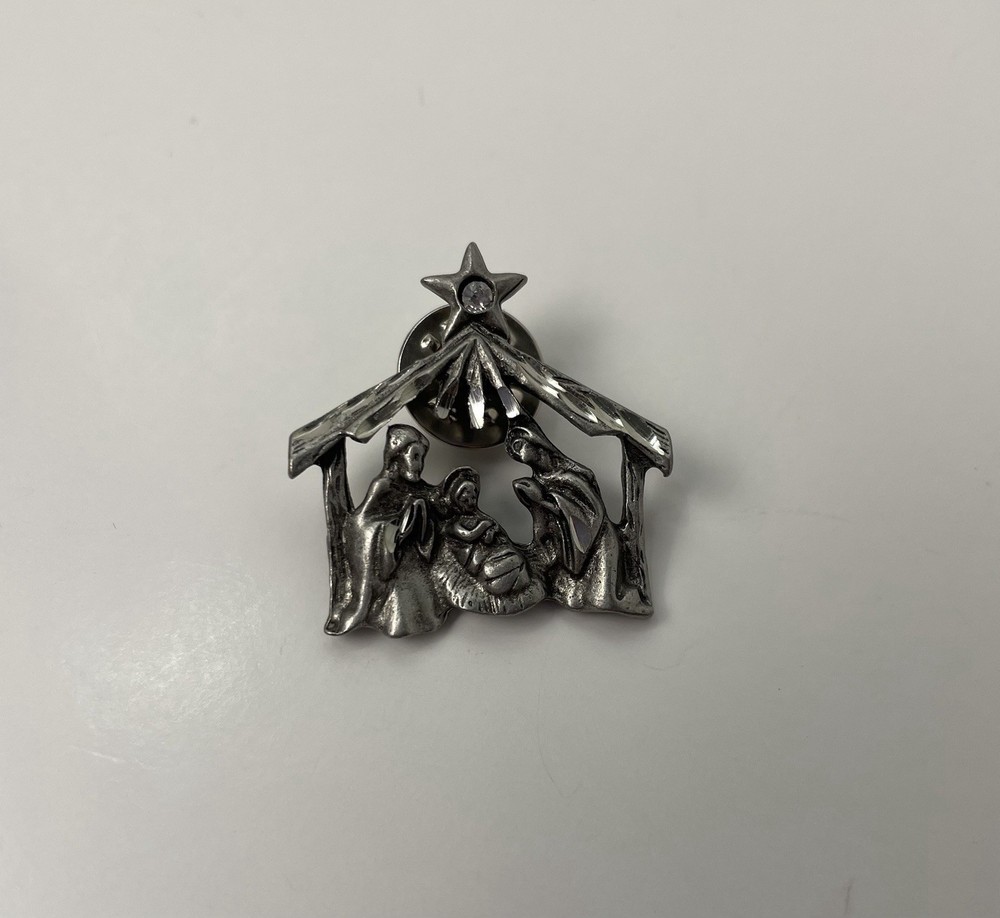 Vintage~Clutch Back Pin~Nativity 3D Scene~Matte SilverTone with Rhinestone~Lapel
