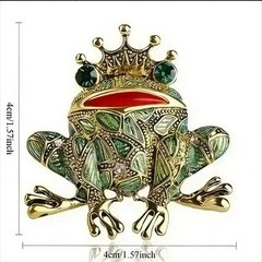 Vintage Frog Brooch Pin Green Rhinestone Eyes Gold Tone Animal Coat Scarf Gift N