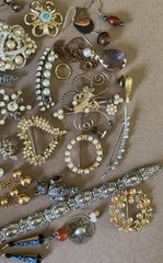 Wear Repair Repurpose Vintage Jewelry Lot ~ Brooch Pin Earring Clip ~ Rhinestone