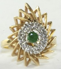 1960’S VINTAGE 14K GOLD .78 CARAT EMERALD DIAMOND COCKTAIL RING SIZE 6