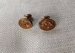 Antique Bespoke 10K Yellow Gold Cufflinks: Art Deco Repousse Ovals, Fixed Back