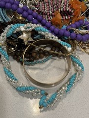 5 LB Mixed Costume Jewelry Lot Wearable & Repair Vintage Modern Treasure Hunt #1