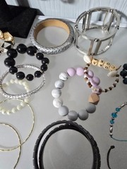 Mixed metal materials lot of 34 bracelets