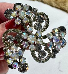 Vintage Juliana D&E Smoky Gray Aurora Borealis Rhinestone Brooch Earrings Set