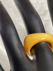Bakelite Dome Ring-Vintage Art Deco Laminated Two-Tone size 6.75 – 1930’s-40’s