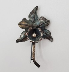 VTG Sterling Silver Orchid Flower Brooch 2in Faux Pearl Center Patina Estate