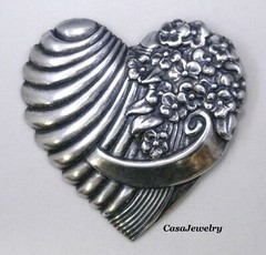 #3318 ANTIQUED .925 STERLING SILVER PLATED HEART BROOCH