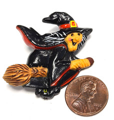 Vintage 70’s Hallmark Cards Halloween Witch Riding A Broomstick Pin / Brooch