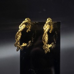Gold Tone Twisted Rope Hoop Earrings Vintage 1970s 1980s Costume Jewelry