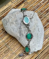 🎥 8″ Mint Green Real Malachite 49 gr Bracelet Sterling Box Clasp Vtg Mexico