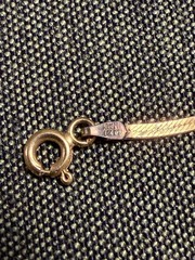 Vintage SOLID 14KT Gold Stamped 7″ Bracelet 0.79g Herring Bone New Old Stock