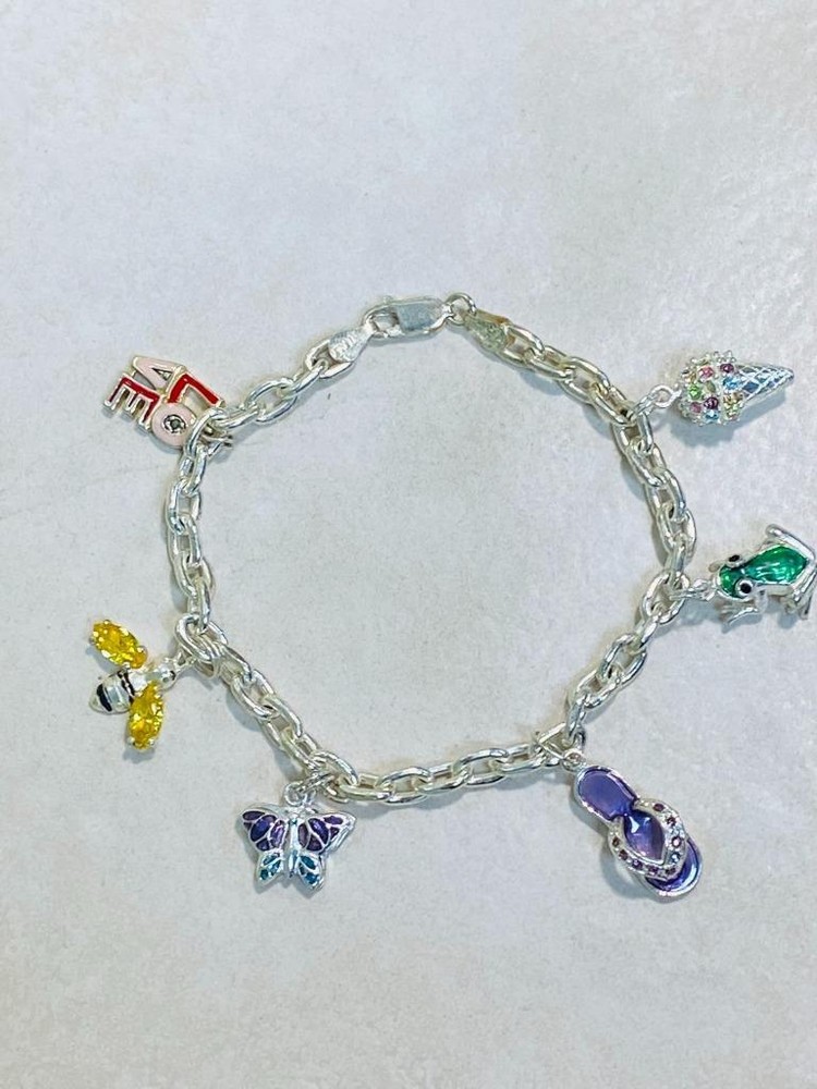 MWS Sterling Silver Charm Bracelet; 6 Sterling Charms 7.25″ ~ 23g ~ 5-H1277