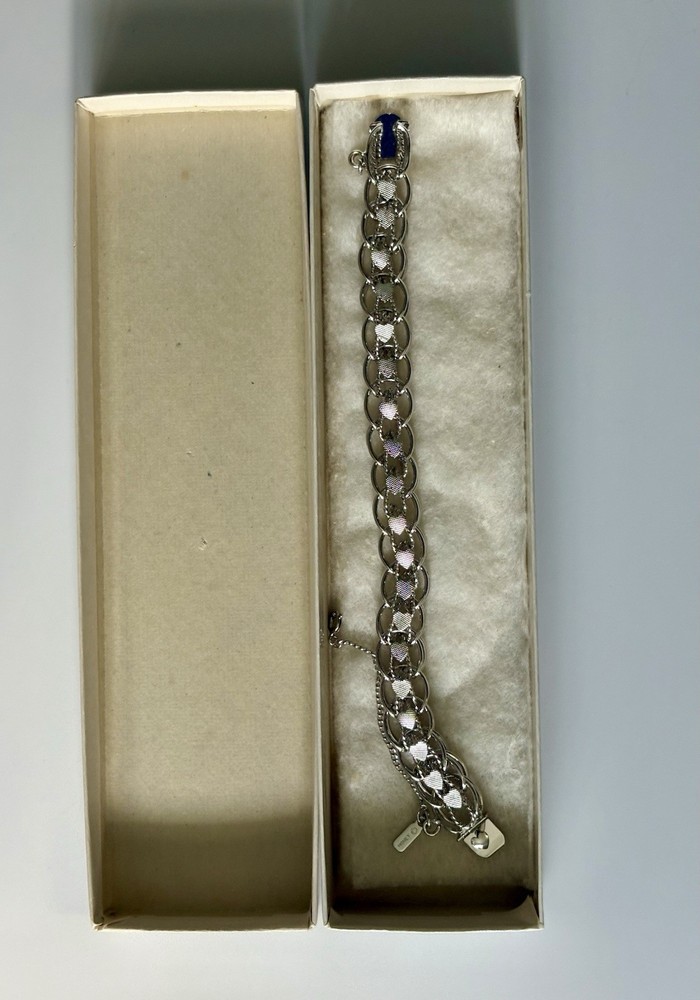 Vintage Monet Silver HEART Double Link Charm BRACELET – 8” – NEW + UNWORN!