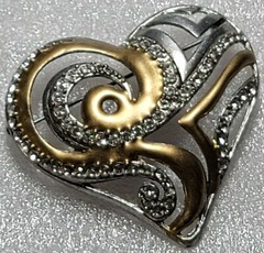 Vintage signed CHICO’S 2008 Rhinestone 2 Tone Heart Brooch