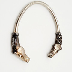 Double Horse Head Pewter Plated Copper w Patina Vintage 70s Torque Cuff Bracelet