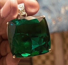 120 Ct Natural Vivid Green Colombian Emerald Cushion Certified Pendant