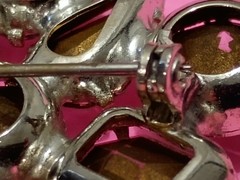 Fabulous Vintage Clear Glass Unique Brooch 9 Foilback Cabachons 1.5in