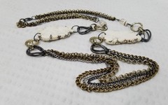 Vtg Howlite Slabs With Mixed Gold Tone Black & Silver Tone Multi Strand Necklace