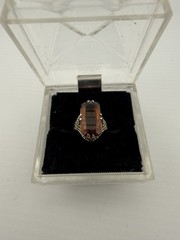 Art Deco Vintage Belais 10k Gold Ring Size 4.25 Brown Colored Set