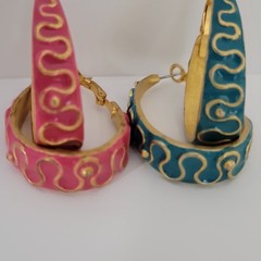 Vintage Gold Tone Pink Blue Enamel Dangle Hoop Earrings Statement