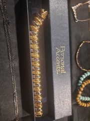 Beautiful vintage to modern wearable jewelry lot of 17 Pieces fashion jewelry