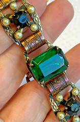 Vtg Art Deco Bracelet 7″ Fashion Jewelry Green Emerald Color Glass Stones