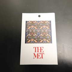 Metropolitan Museum of Art bracelet William Morris Strawberry Thief gold plated