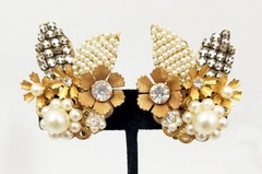 Unsigned Faux Pearl Bracelet Earrings Set Hagler St Gielar Demario Haskell Era