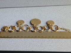 VNTG BELLEZZA TEXTURED CIRCLE ROLO LINK FAUX COIN BRACELET LOBSTER CLASP~8.5 IN.