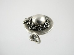 Vintage Designer WW Sterling Silver Flower Hat Charm or Pendant 925 3.3g .75 In