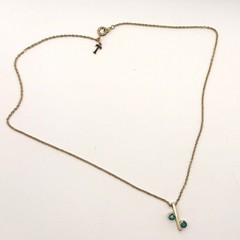 Vintage Trifari Gold Tone Blue Rhinestone Minimalist Pendant Necklace 15.5”