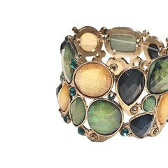 VTG Shades of Green & Yellow Shimmering Faux Opal Stretch Cuff Bracelet 6.5″