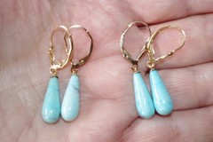 Vintage Gorgeous Genuine 1/20 14K GF Blue Turquoise Teardrop Lever back Earrings