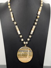 VTG Etched Mayan Sun God Medallion Pendant Neckalce Agate beads 22 in