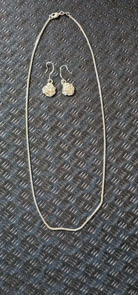 Vintage 925 Sterling Silver 3D Rose Flower Dangle Earrings Box Chain Necklace Se