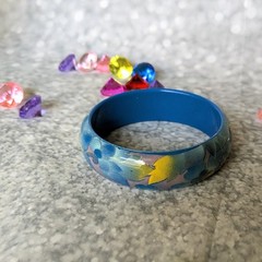 Blue Bangle Bracelet w Yellow Lavender and Silver Vintage Plastic Jewelry