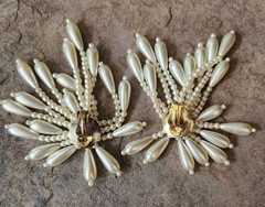 Vtg Glamorous Cha Cha Statement Burst Earrings Faux Pearl Cluster Fringe Clip On