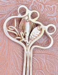 Vintage Solid Brass Hair Comb/Pins~Calla Lily Flower w Vines & Leaf ~Art Nouveau